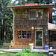 Illustration for article titled How To Live The Cabin Dream Without Giving Up Netflix